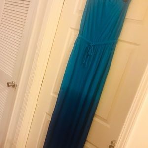 Strapless ombré maxi!